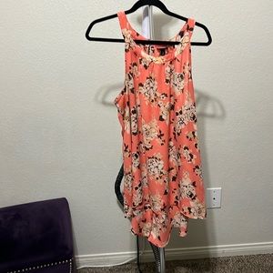 Torrid EUC size 2 sleeveless blouse